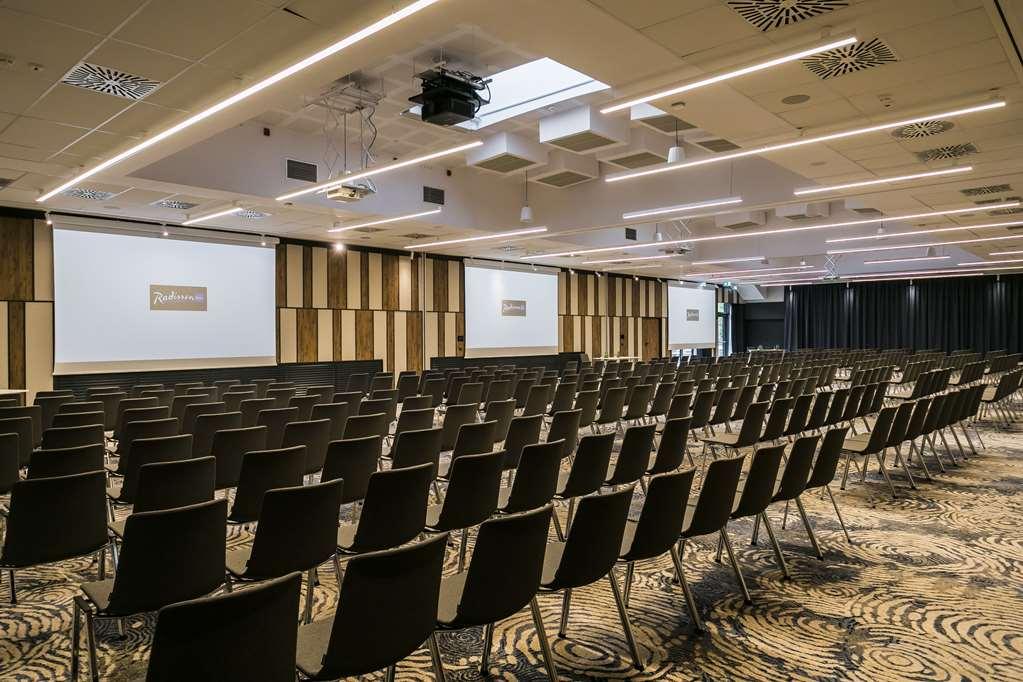 Radisson Blu Hotel. Сопот Удобства фото